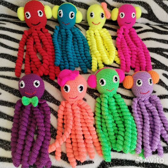 Продам осьминожку для новорождённого