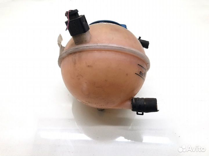 Бачок расширительный Volkswagen Golf 5 2.0 tfsi