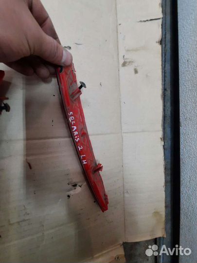 Hyundai solaris 2 задний отражатель бампера