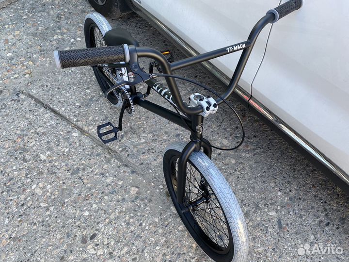 Велосипед BMX