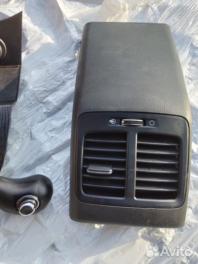 Подлокотник Kia Optima (TF) 2010-2016