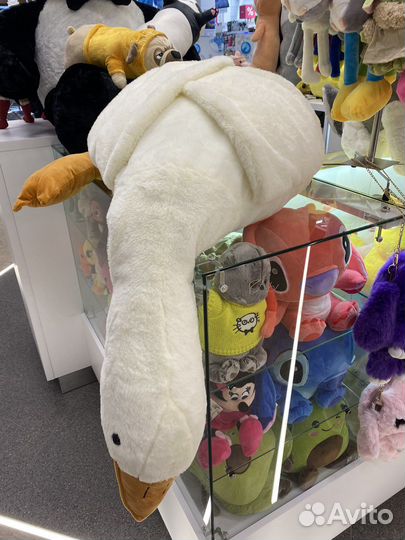 Гусь обнимусь