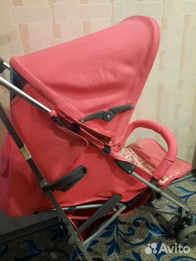 Коляска розовая летняя