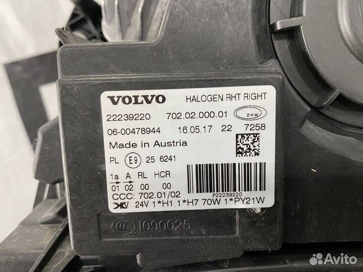 Фара правая Volvo FH4 22239220