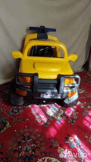 Детский электромобиль джип