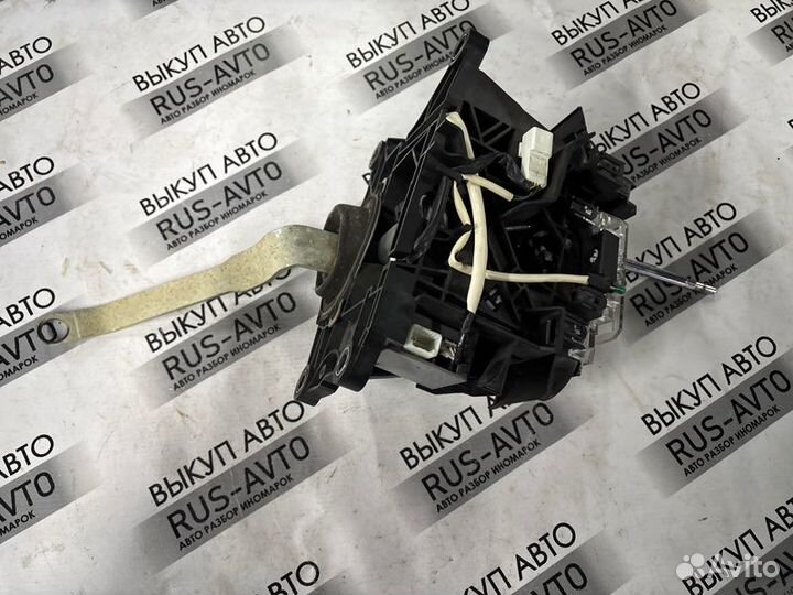 Селектор АКПП Toyota Land Cruiser 200 1vdftv