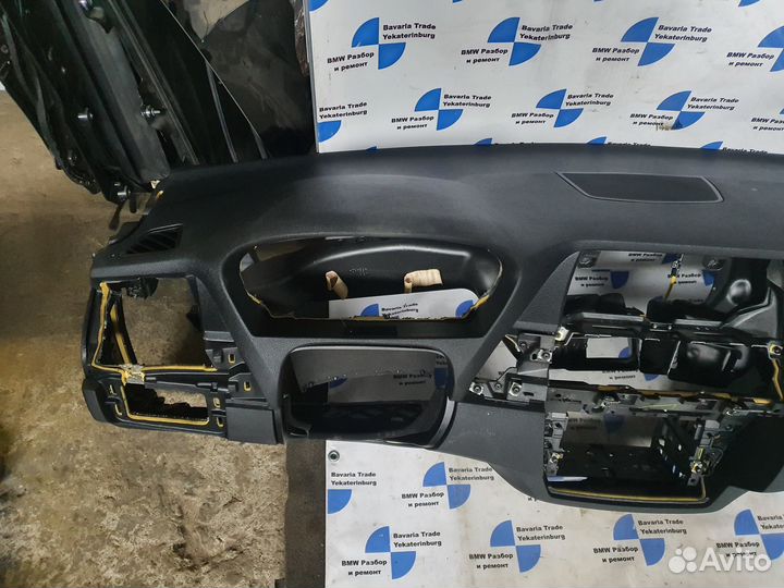 Облицовка панели приборов торпедо bmw x5 e70