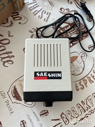 Продаю маникюрный аппарат strong