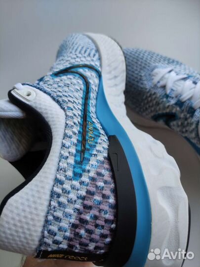 Беговые кроссовки Nike Infinity Run Flyknit 3