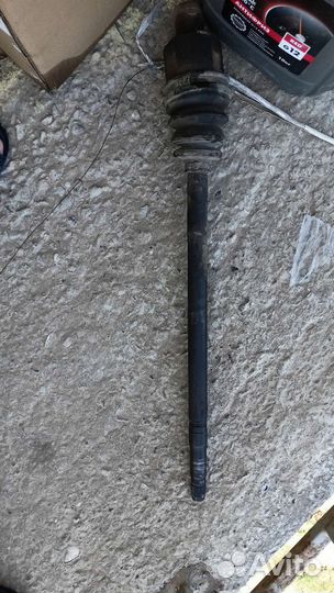 Привод правый на Рено Логан 1