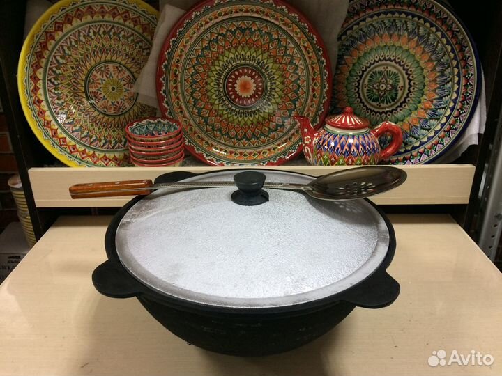 Чугунный казан 8 литров с крышкой