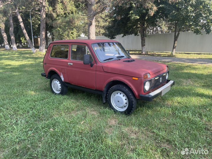 LADA 4x4 (Нива) 1.7 МТ, 1998, 230 000 км