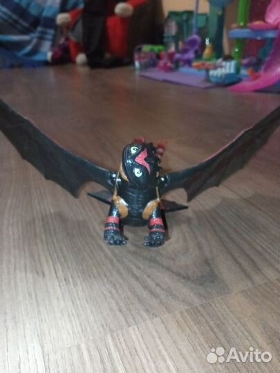 Игрушка дракон беззубик как приручить дракона