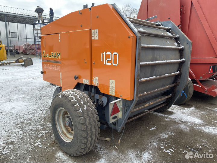 Пресс-подборщик Gallignani MTM-450, 2003