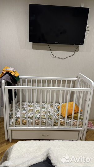 Детская кроватка