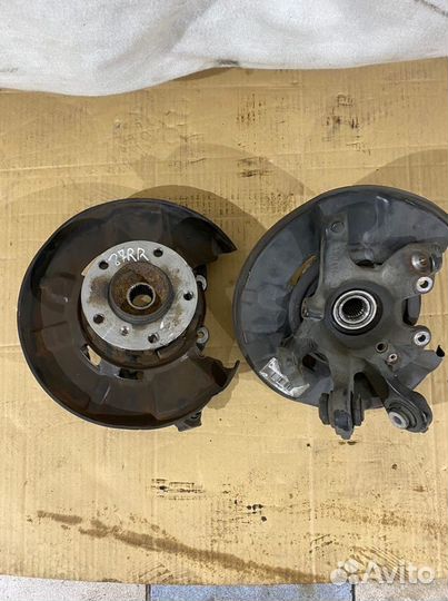 Поворотный кулак передний, задний BMW E87,90