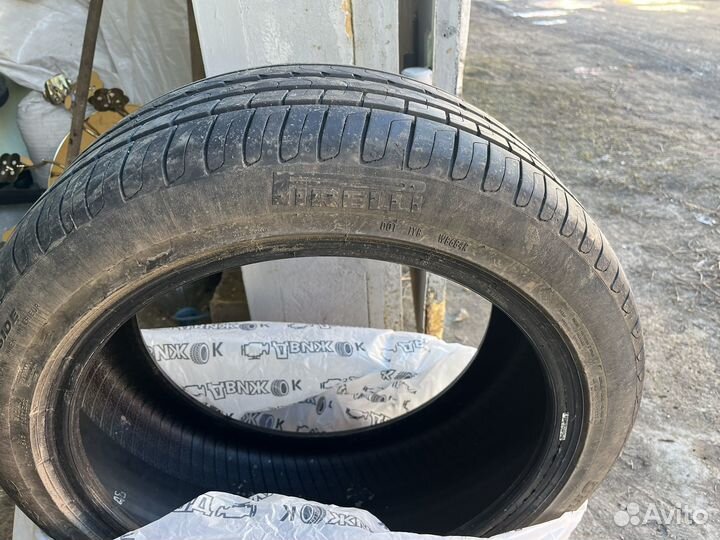Pirelli Cinturato P7 235/45 R18