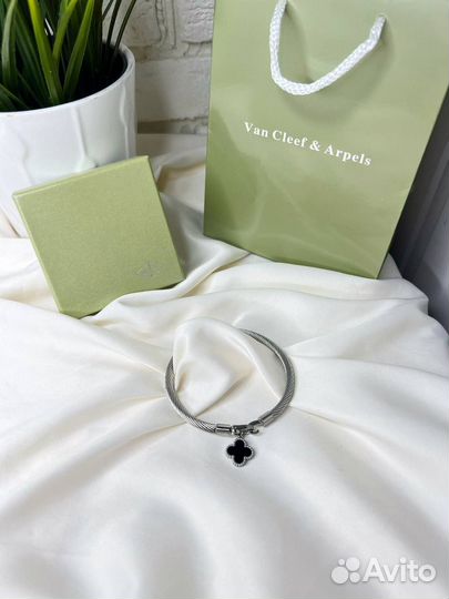 Браслет van cleef