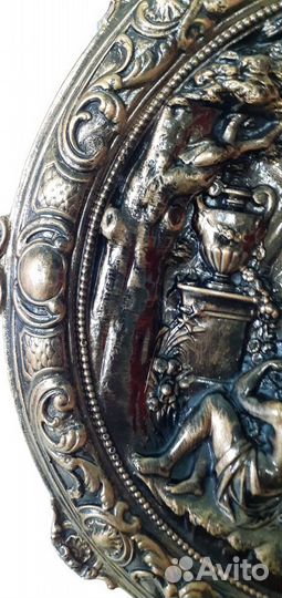 Барельеф гипсовый. Элемент декора