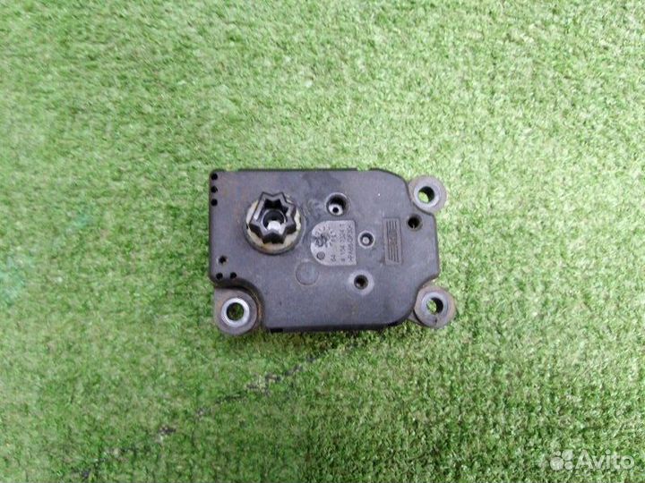 Сервопривод заслонки печки Ford C-Max 2009