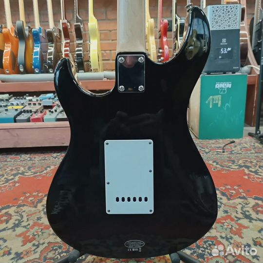 Электрогитара Yamaha Pacifica PAC112J Black H-S-S