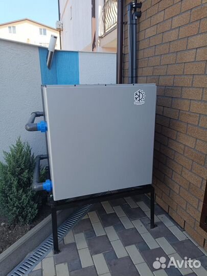 Тепловой насос для бассейна 14 кВт