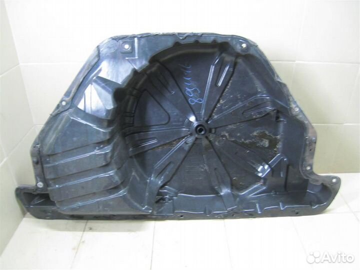 Ниша запасного колеса Renault Megane 3 (BZ0H) 2011