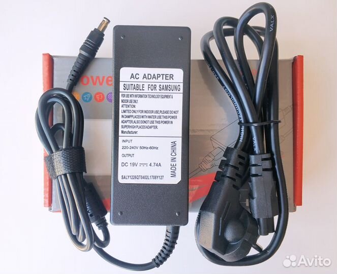 Зарядное устройство ноутбука Samsung 4.74 A 90W