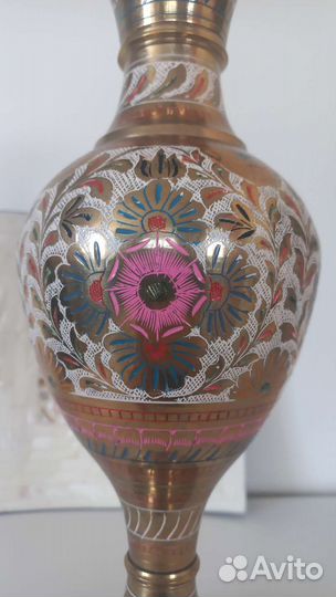 Вазы из латуни Индия