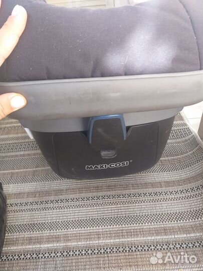 Детское автокресло от 0 maxi cosi
