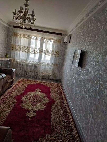 2-к. квартира, 54 м², 4/10 эт.