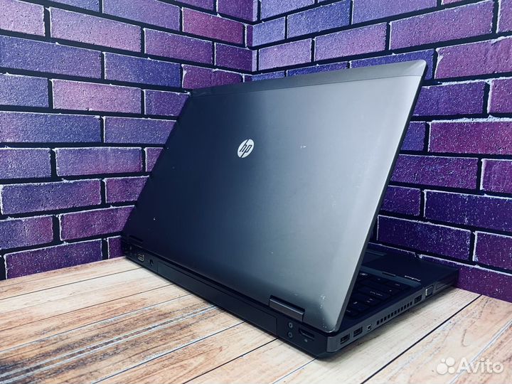 Ноутбук Hp 15.6 Core i5 В металле Новая батарея