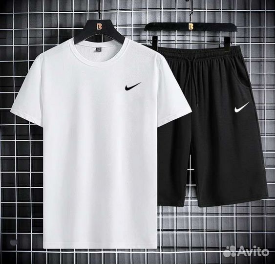 Спортивный костюм Nike Шорты и Футболка