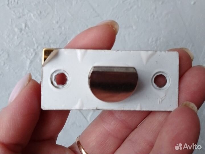 Комплект дверных ручек с защёлкой золото