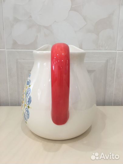 Стильный Кувшин