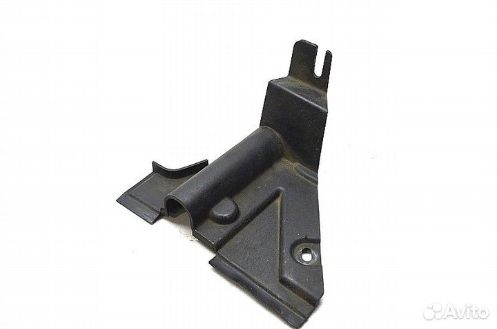 Пластиковая крышка торпеды DAF XF95 (01.02-12.06)