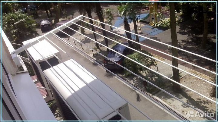 Бельевые кронштейны, козырьки