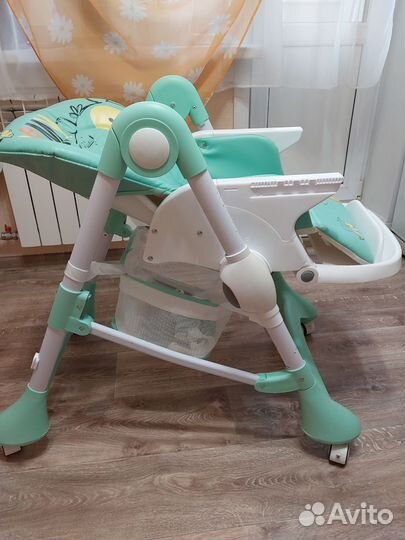 Стульчик для кормления Babyton Happy Animals Green