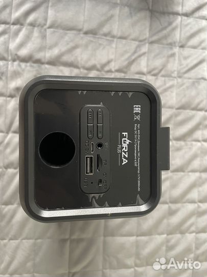 Беспроводная блютуз колонка