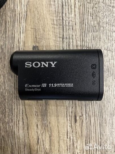 Экшен камера Sony HDR-AS20