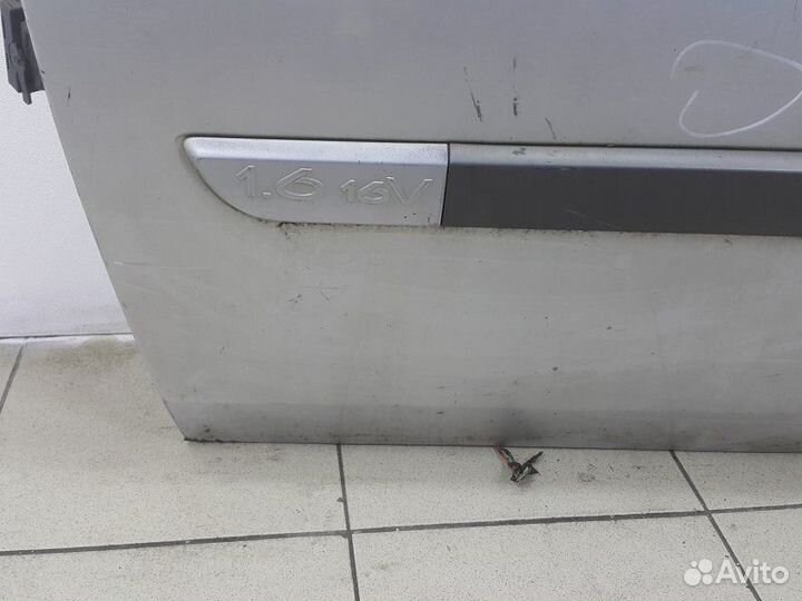 Дверь передняя левая Renault Scenic
