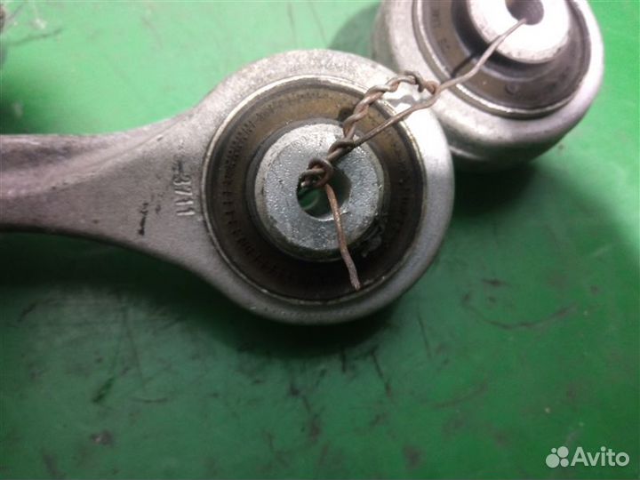 Рычаг подвески передний правый Audi A6 C7