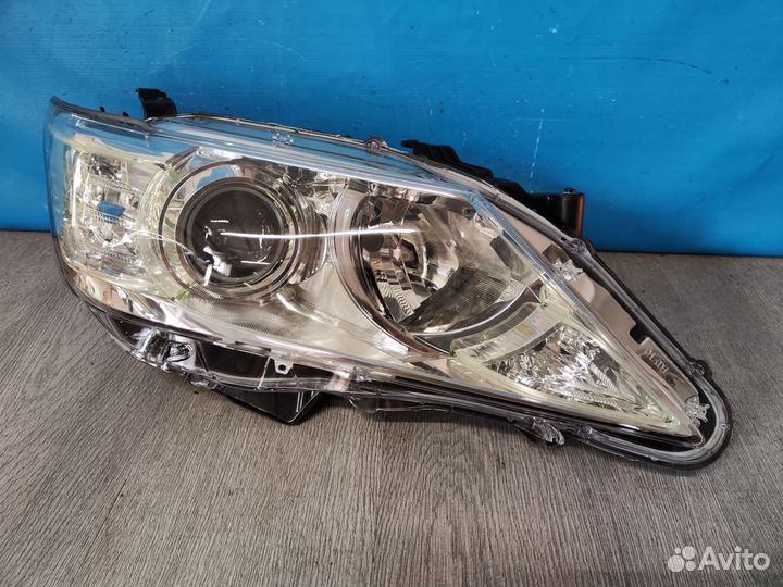 Фара правая Toyota Camry 7 хв50 11-17