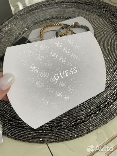 Набор браслетов Guess