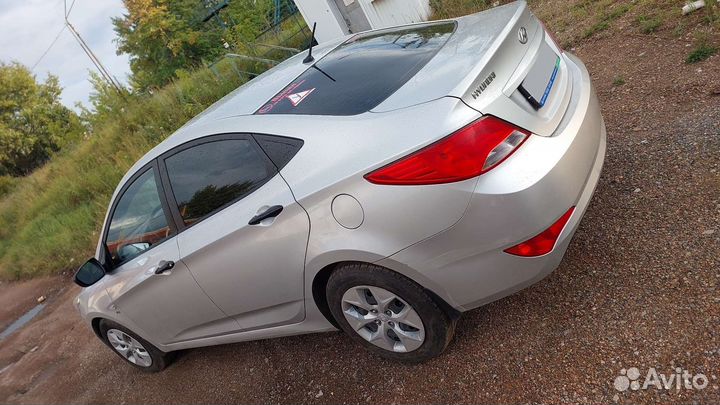 Hyundai Solaris 1.6 AT, 2015, 150 000 км