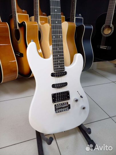 Электрогитара