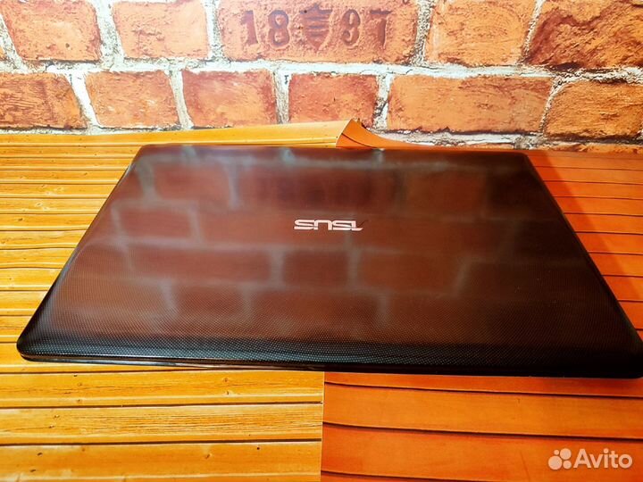 Asus X502CA - Core i3-2 Gen \ 4 Озу \ 320 HDD