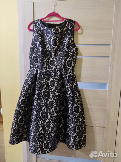 Вечернее платье, размер S, длинна 105