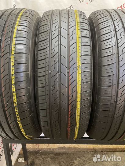 Kumho Solus TA21 235/60 R16 100V