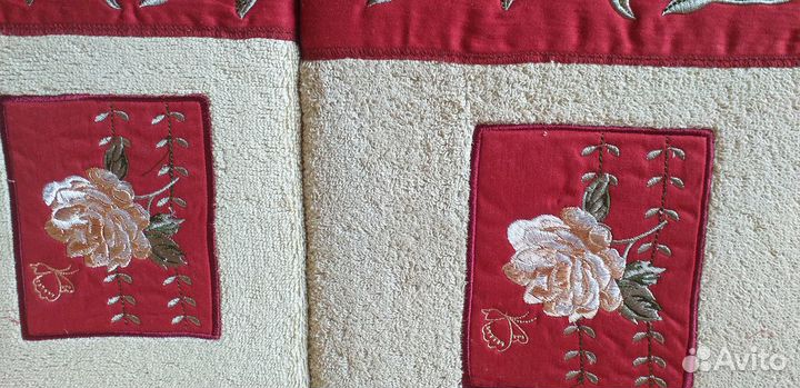 Набор махровых полотенец. Новые